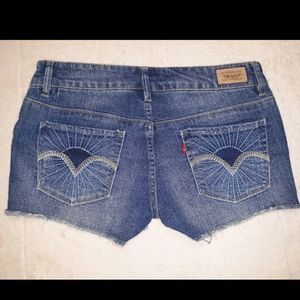 Levi's cut off denim shorts